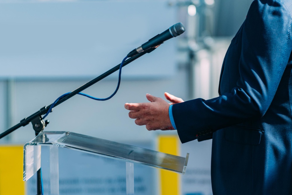 Губернатор Санкт-Петербурга рассказал о 20-й юбилейной выставке "ГОСЗАКАЗ"