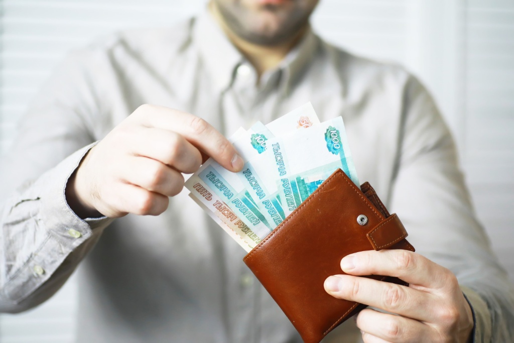 ОКБ: Объём кредитования наличными за год сократился на 67%