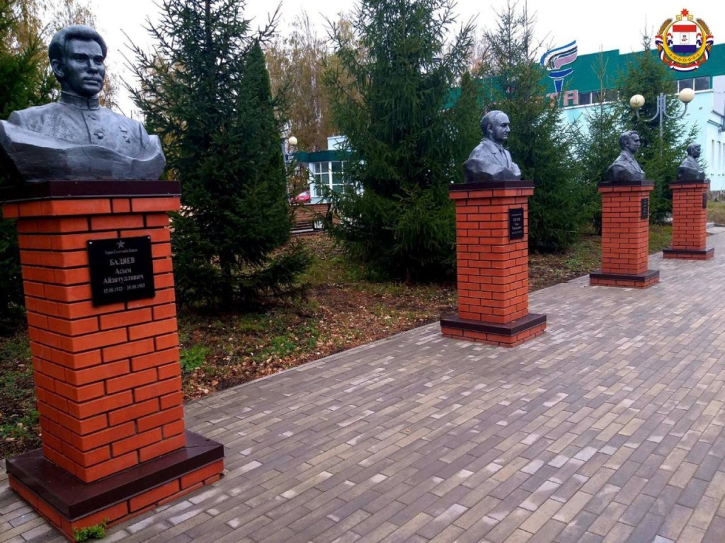 В мордовском селе Лямбирь завершили благоустройство парка и Аллеи Славы В мордовском селе Лямбирь завершили благоустройство парка и Аллеи Славы