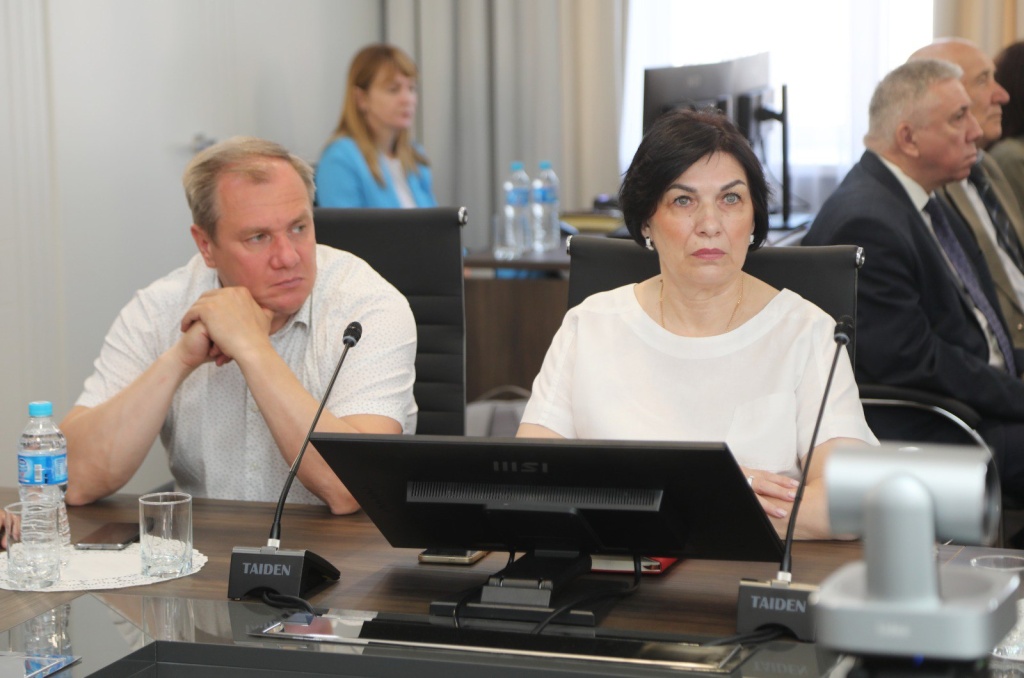 В Воронеже в районных комбинатах благоустройства создадут профсоюзы