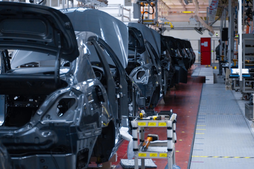Hyundai и Kia отзывают машины в США из-за поврежденного зарядного устройства Hyundai и Kia отзывают машины в США из-за поврежденного зарядного устройства