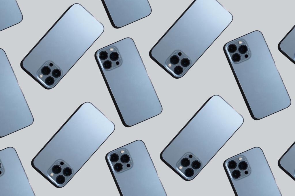 Цены на iPhone в США могут вырасти, а в России — снизиться