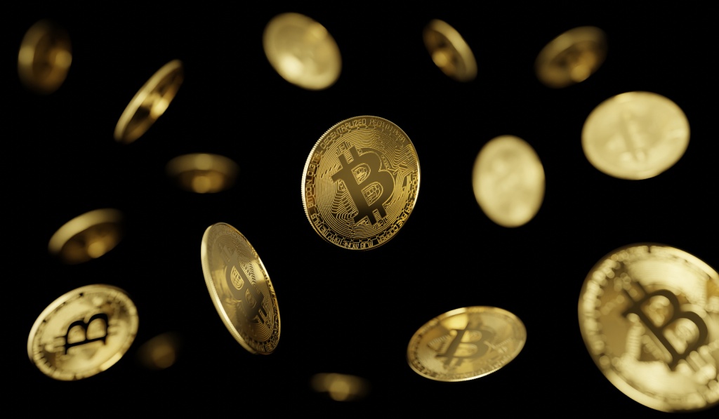 Курс биткоина превысил отметку $106 долларов, вновь обновив исторический максимум