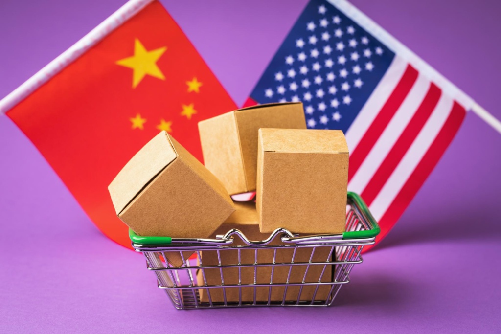 Китаю пообещали 10% увеличение торговых пошлин со стороны США Китаю пообещали 10% увеличение торговых пошлин со стороны США