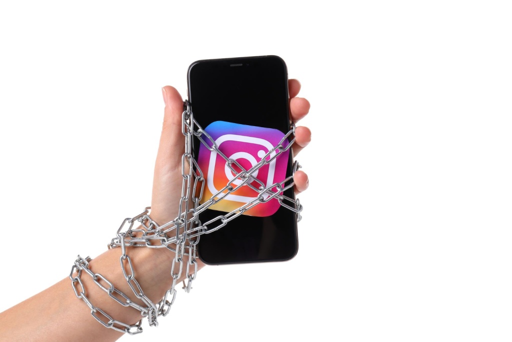 Реклама в Instagram* резко сократилась после введения запрета